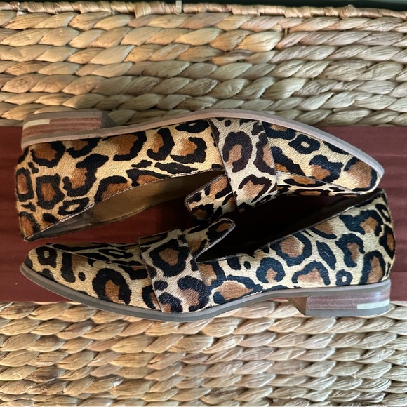 DR. SCHOLL’S FAXON REAL FUR DYED COW-HAIR LEOPARD LOAFER - Picture 2 of 5